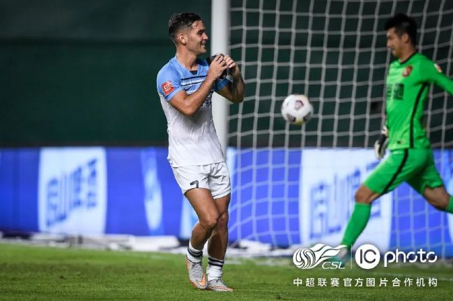 影片已经拍摄两个月，演员们的训练却早从夏天就已经开始